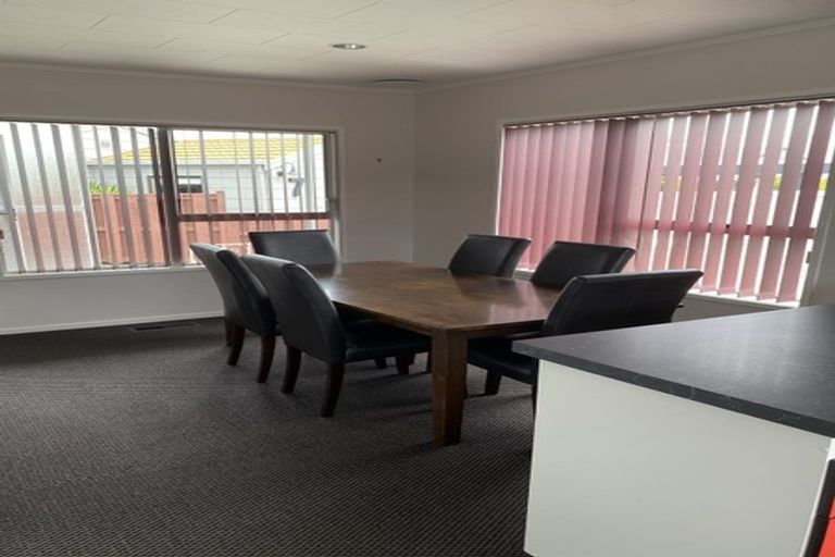 Photo of property in 5a Cascade Place, Chartwell, Hamilton, 3210