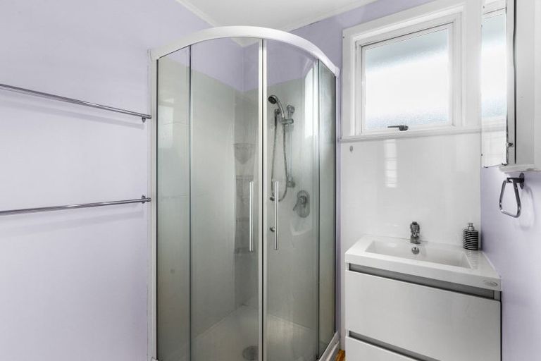 Photo of property in 3/10 Meeanee Quay, Westshore, Napier, 4110