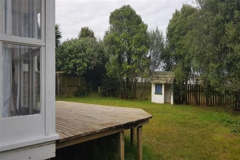 Photo of property in 26 Totara Street, Waiuku, 2123