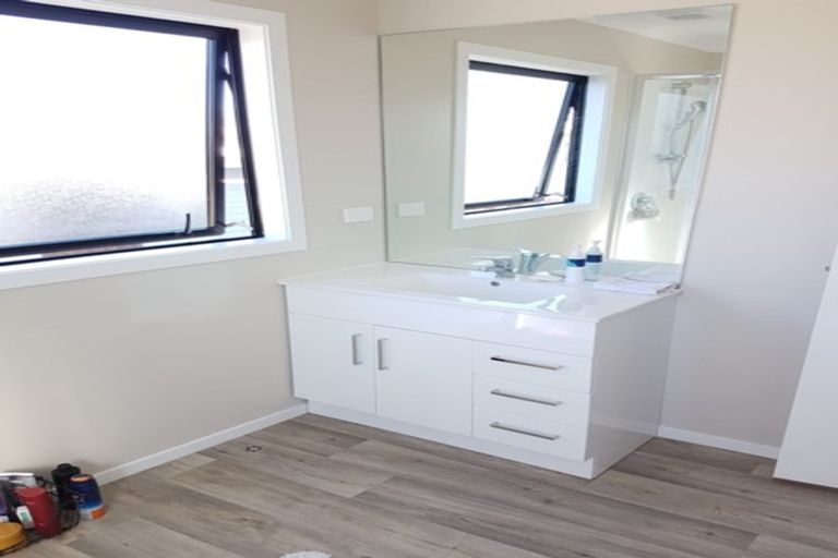 Photo of property in 16u1 May Street, Hamilton East, Hamilton, 3216