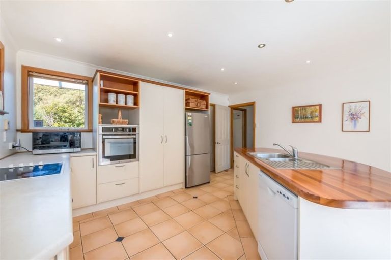 Photo of property in 217 Riverside Drive, Waterloo, Lower Hutt, 5011