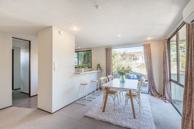 Photo of property in 10a Poplar Avenue, Raumati South, Paraparaumu, 5032
