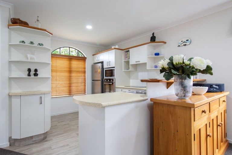 Photo of property in 285unit Vaughan Road, Owhata, Rotorua, 3010