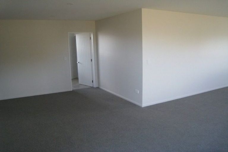 Photo of property in 16 Hurutini Way, Halswell, Christchurch, 8025