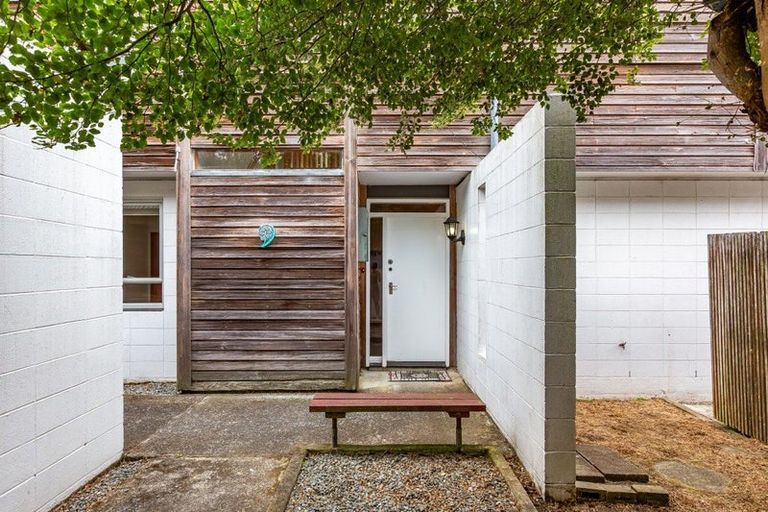 Photo of property in 7 Paua Place, Camborne, Porirua, 5026