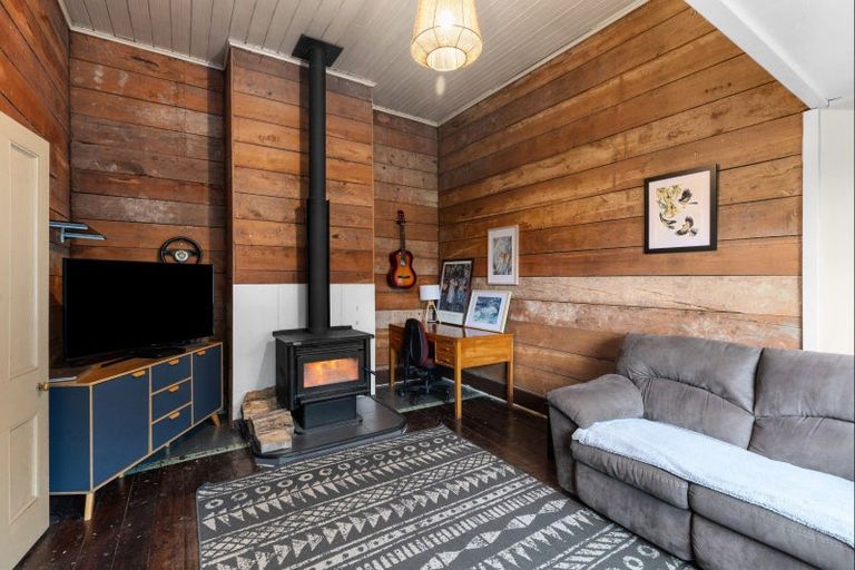 Photo of property in 18 Dixons Line, Bunnythorpe, Palmerston North, 4481