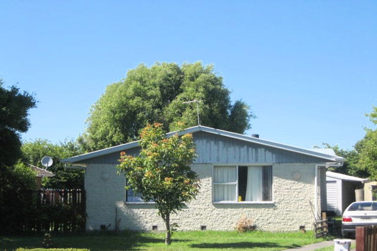 Photo of property in 4 Pensacola Crescent, Broomfield, Christchurch, 8042