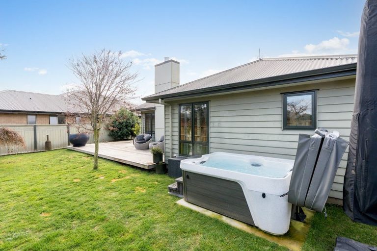 Photo of property in 15 Watt Street, Mosgiel, 9024