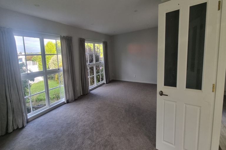 Photo of property in 412 Halswell Road, Halswell, Christchurch, 8025