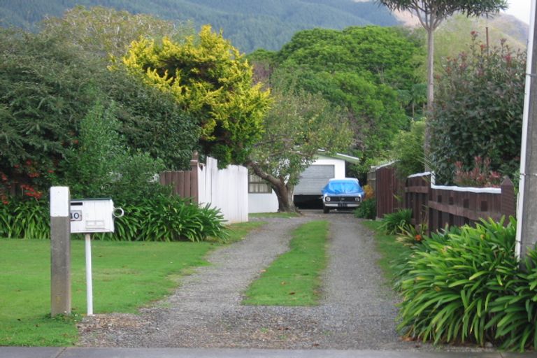 Photo of property in 40 Kohekohe Road, Waikanae, 5036