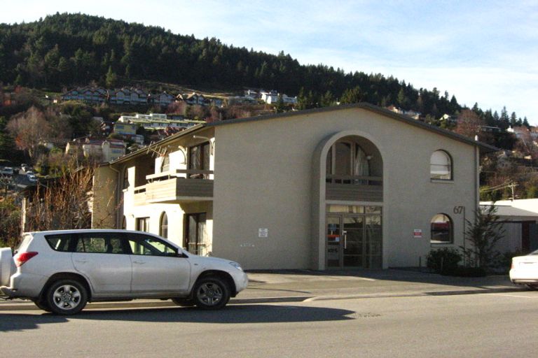 Photo of property in 67b Stanley Street, Queenstown, 9300