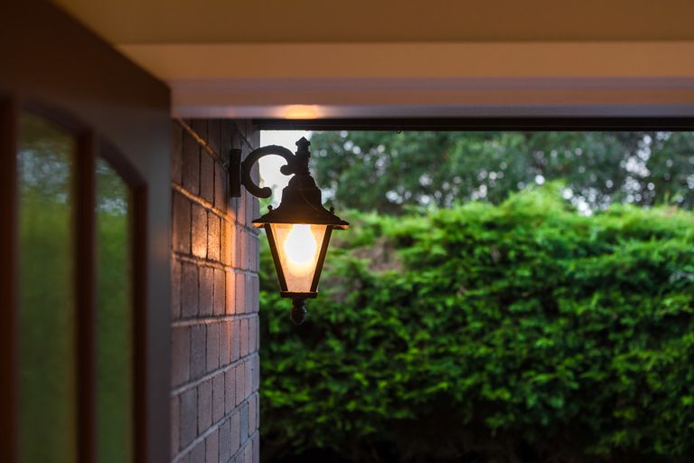 Photo of property in 2 Daffodil Street, Titirangi, Auckland, 0604