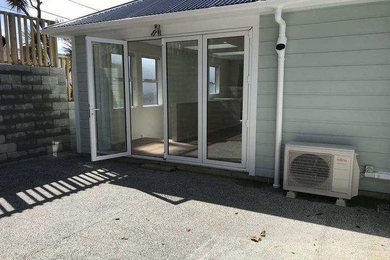 Photo of property in 16a Florence Street, Newtown, Wellington, 6021