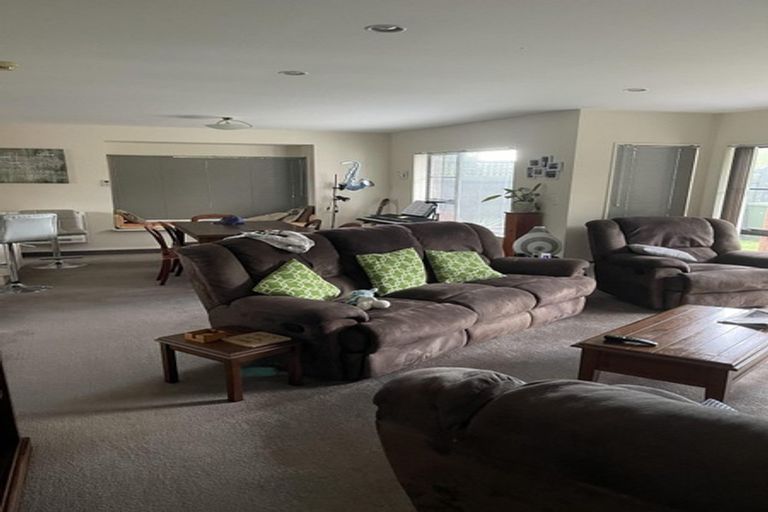 Photo of property in 1 Santa Teresa Court, Paraparaumu Beach, Paraparaumu, 5032