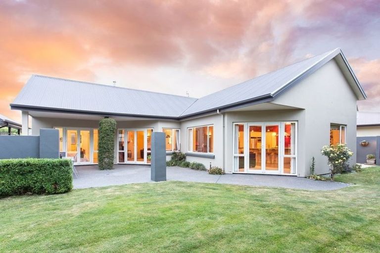 Photo of property in 3 Pinoak Lane, Prebbleton, 7604