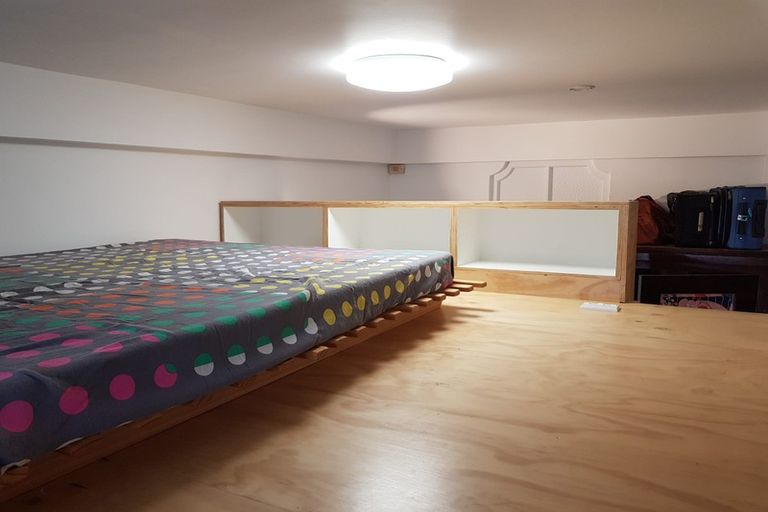 Photo of property in Blythswood Flats, 3f8 Aro Street, Aro Valley, Wellington, 6021