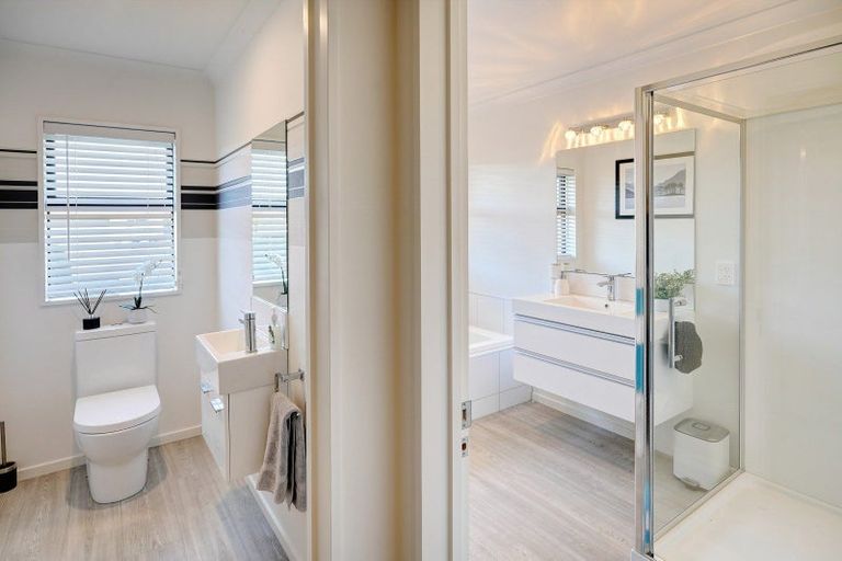 Photo of property in 6 Claremont Crescent, Amberley, 7410