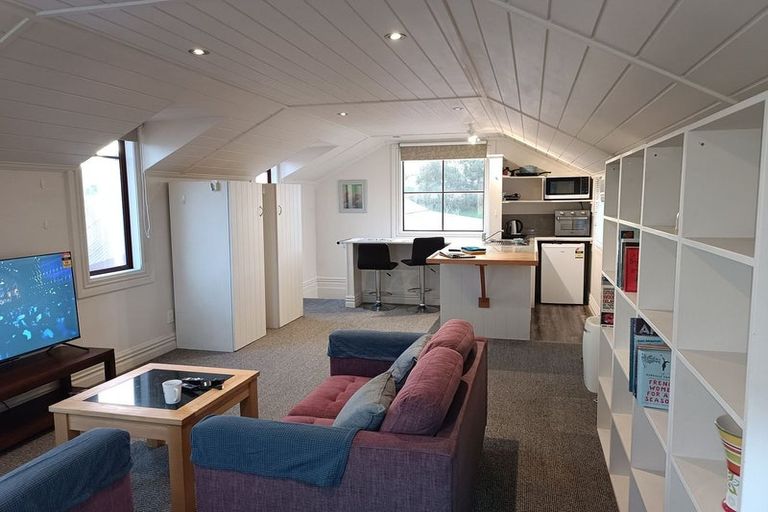 Photo of property in 16 Milford Avenue, Calton Hill, Dunedin, 9012