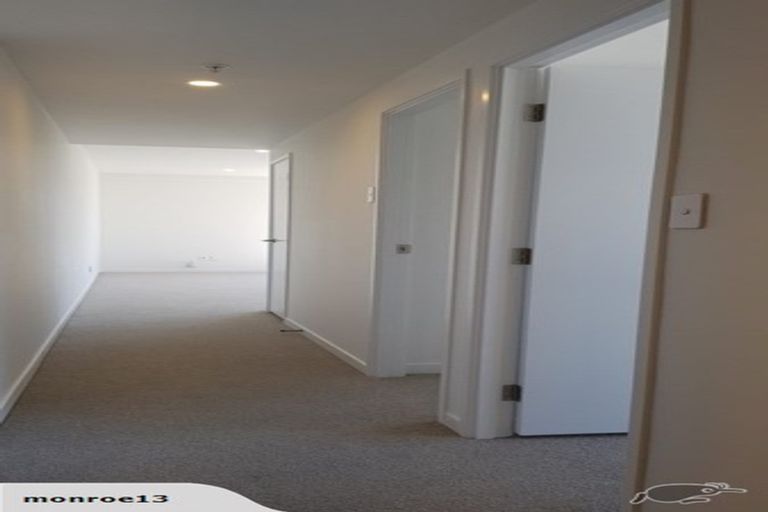 Photo of property in Alpha Apartments, 503/4u Elizabeth Street, Mount Victoria, Wellington, 6011
