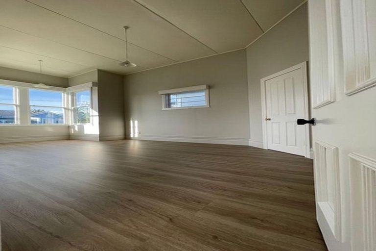 Photo of property in 27 Bolton Street, Petone, Lower Hutt, 5012