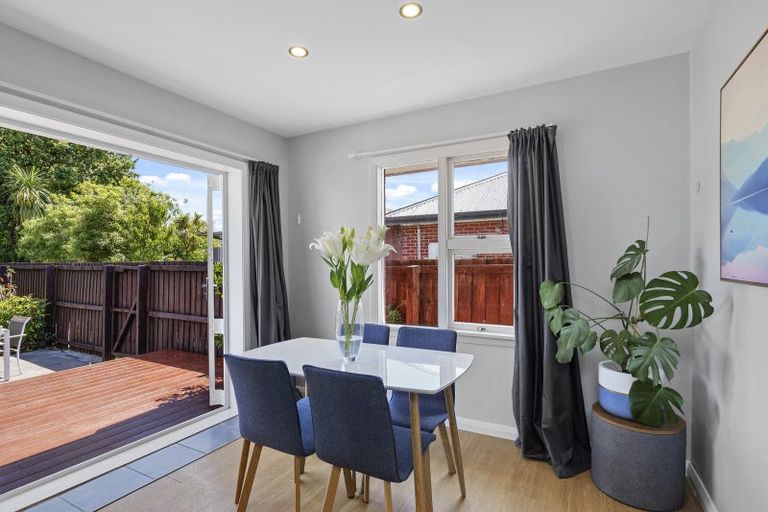 Photo of property in 5 Shaftesbury Street, Avonhead, Christchurch, 8042