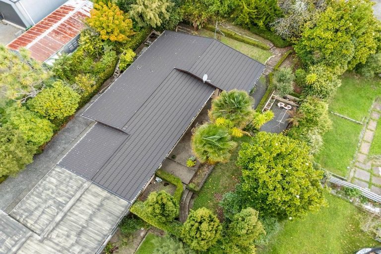 Photo of property in 14b Forest Road, Pinehaven, Upper Hutt, 5019
