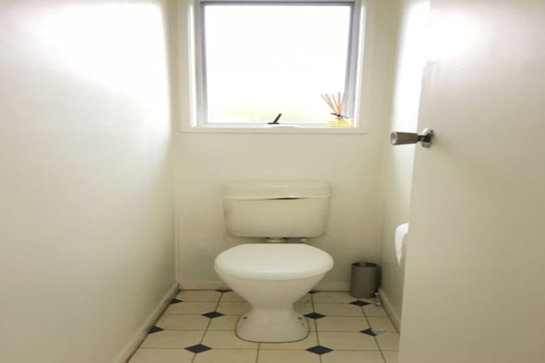 Photo of property in 61 Glenvar Road, Torbay, Auckland, 0630