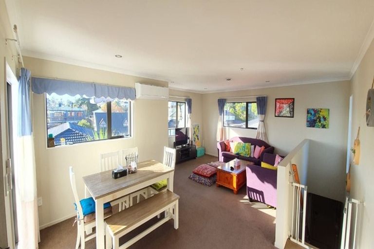 Photo of property in 38 Mili Way, Ranui, Auckland, 0612