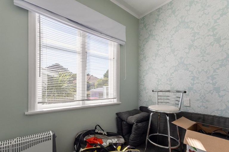 Photo of property in 71 Golf Road, Paraparaumu Beach, Paraparaumu, 5032