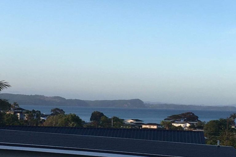 Photo of property in 27 Kauri Road, Stanmore Bay, Whangaparaoa, 0932