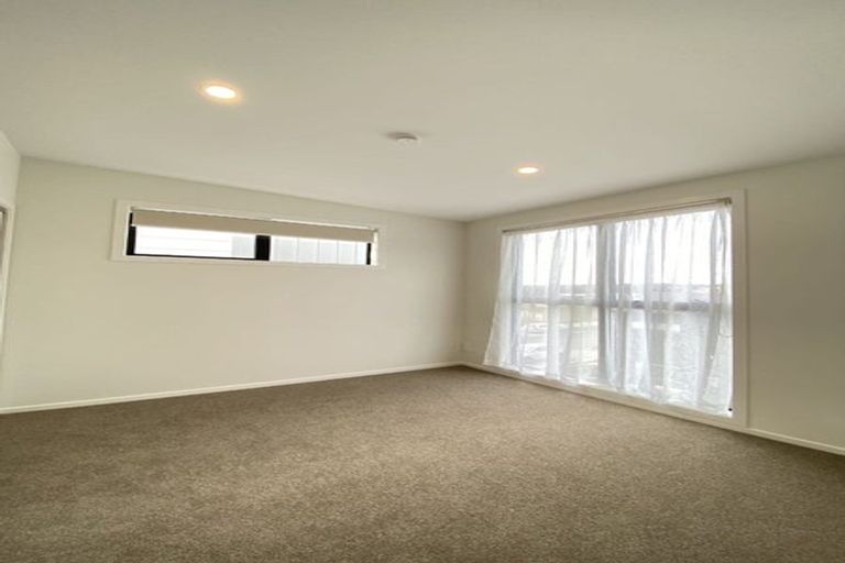 Photo of property in 69 Joshua Carder Drive, Hobsonville, Auckland, 0616