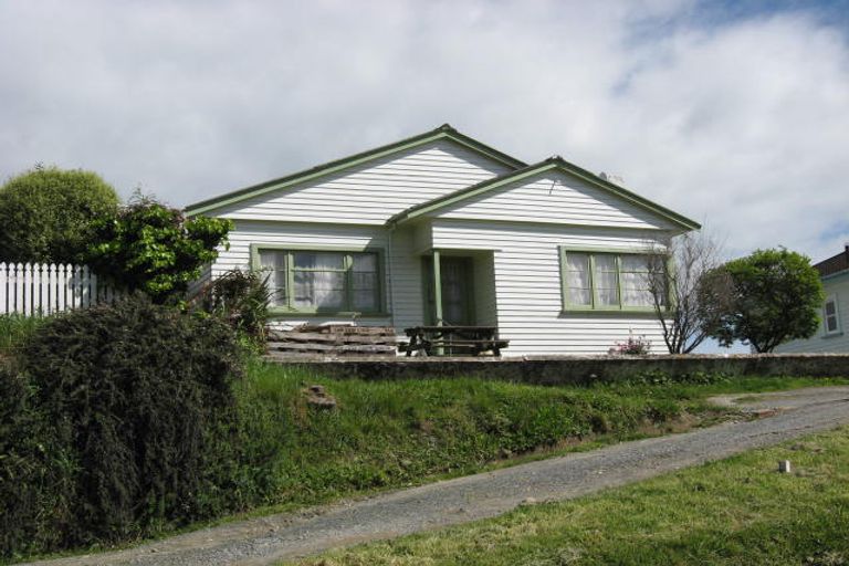 Photo of property in 2 Jenner Road, Toi Toi, Nelson, 7010