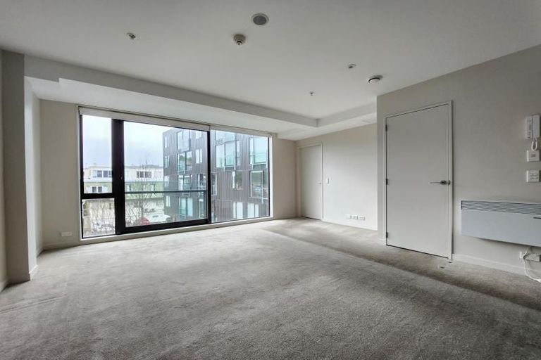 Photo of property in Nouvo Apartments, 3f/21 Rugby Street, Mount Cook, Wellington, 6021