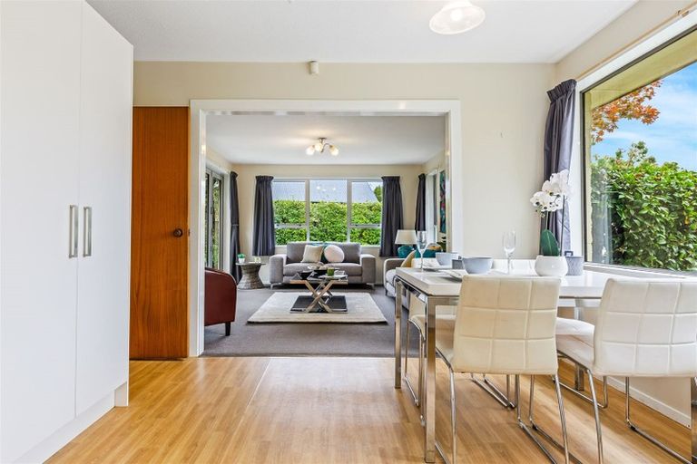 Photo of property in 139 Hawthornden Road, Avonhead, Christchurch, 8042