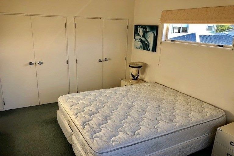Photo of property in 60u3 Pirie Street, Mount Victoria, Wellington, 6011