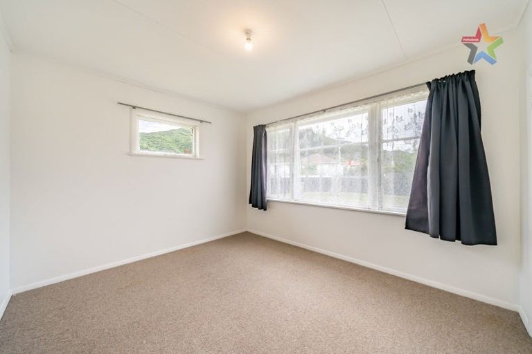Photo of property in 35 Frederick Street, Wainuiomata, Lower Hutt, 5014