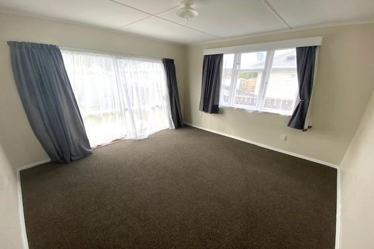 Photo of property in 1232 Taita Drive, Taita, Lower Hutt, 5011