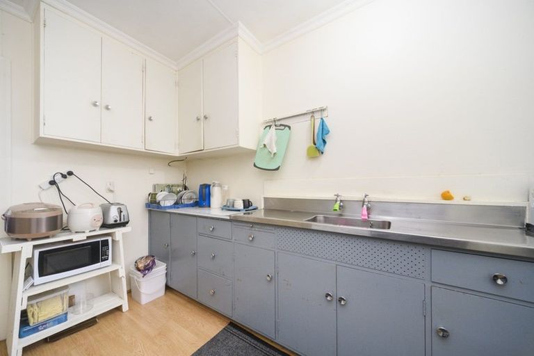 Photo of property in 84a6 Linton Street, West End, Palmerston North, 4410