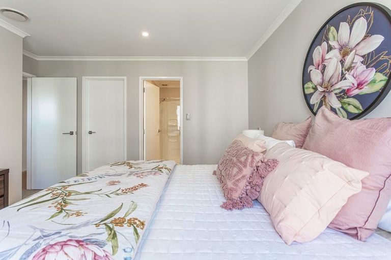 Photo of property in 74 Squadron Drive, Hobsonville, Auckland, 0616