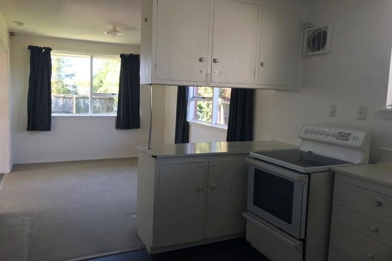 Photo of property in 2/294a Westminster Street, Mairehau, Christchurch, 8013