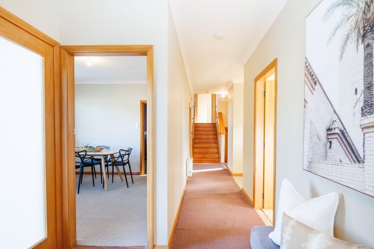 Photo of property in 2 Austin Place, Awapuni, Palmerston North, 4412
