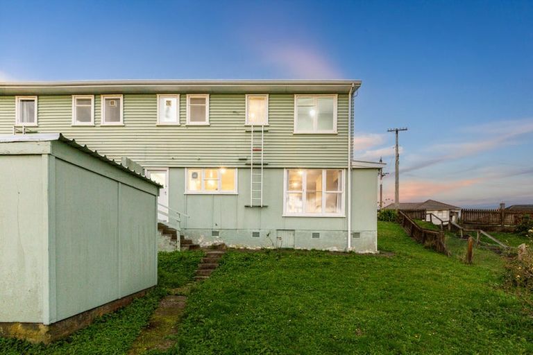 Photo of property in 78-80 Hereford Street, Cannons Creek, Porirua, 5024