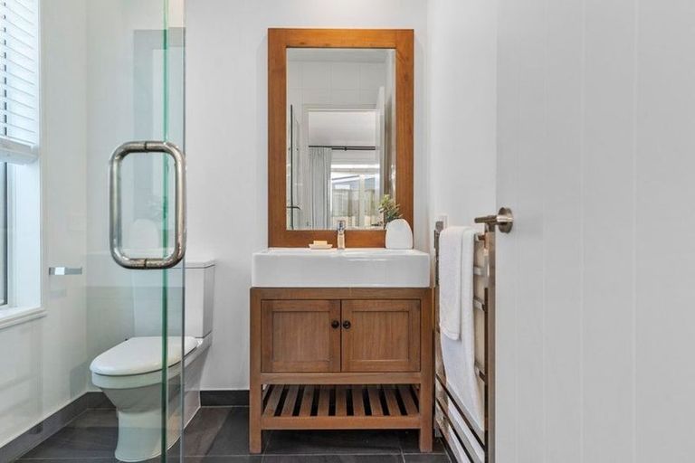 Photo of property in 1 Ascarina Way, Papamoa Beach, Papamoa, 3118