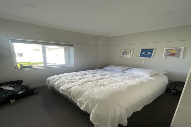 Photo of property in Fountain Court, 16/48u Oriental Parade, Oriental Bay, Wellington, 6011