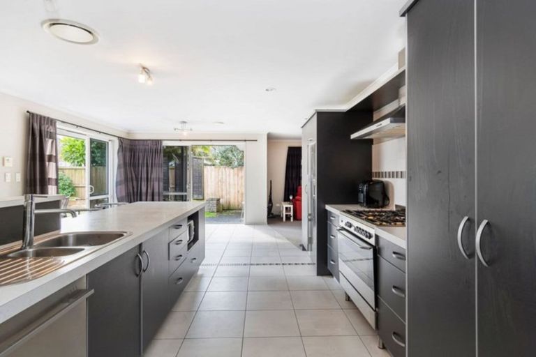 Photo of property in 591 Gloucester Road, Papamoa Beach, Papamoa, 3118