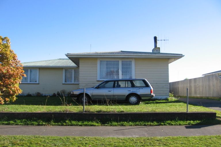 Photo of property in 49 Holdsworth Avenue, Milson, Palmerston North, 4414