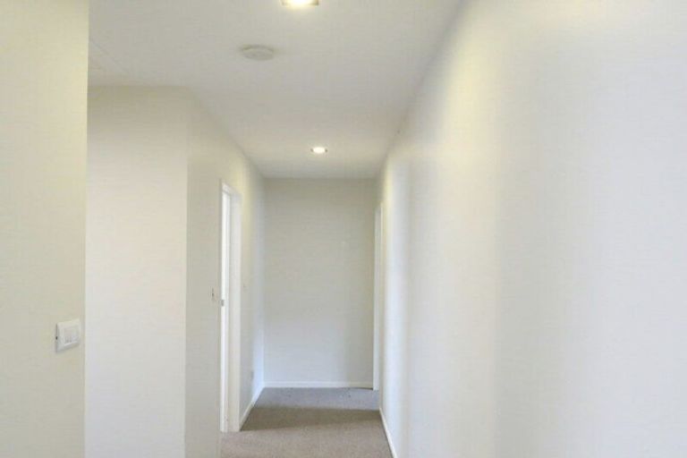 Photo of property in 24 Skye Road, East Tamaki Heights, Auckland, 2016