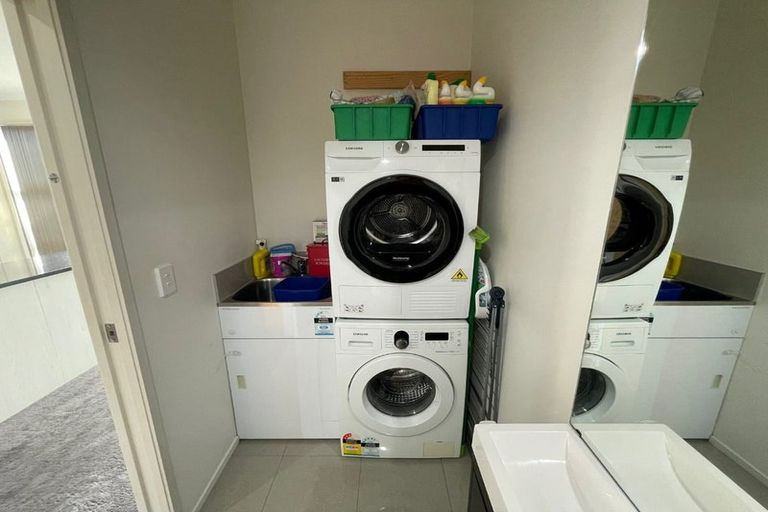 Photo of property in 38 Kuaka Drive, Takanini, 2112