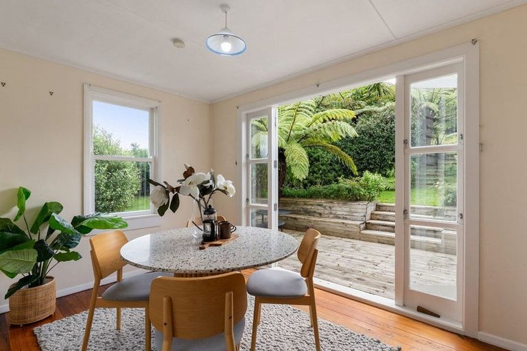 Photo of property in 39 Victory Avenue, Karori, Wellington, 6012