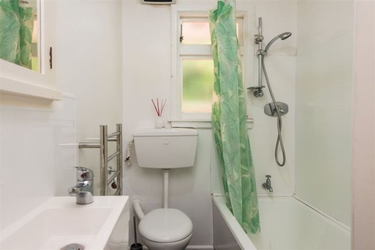 Photo of property in 2/26 Naseby Street, Merivale, Christchurch, 8014